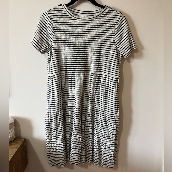 LOFT Dress - Picture 5 of 6